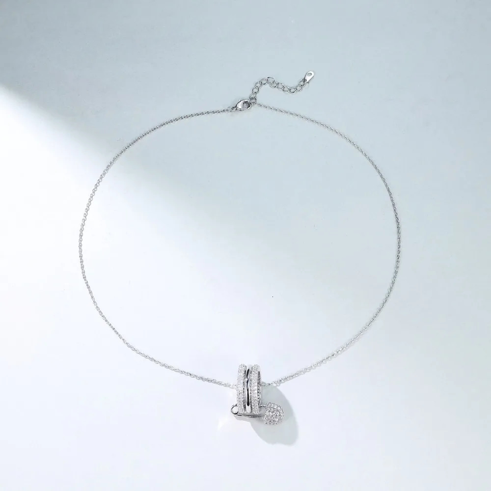 Safety Pin Necklace For Women Sparkling Simple Pendant Necklace Trendy Cute Jewelry Gift 250313
