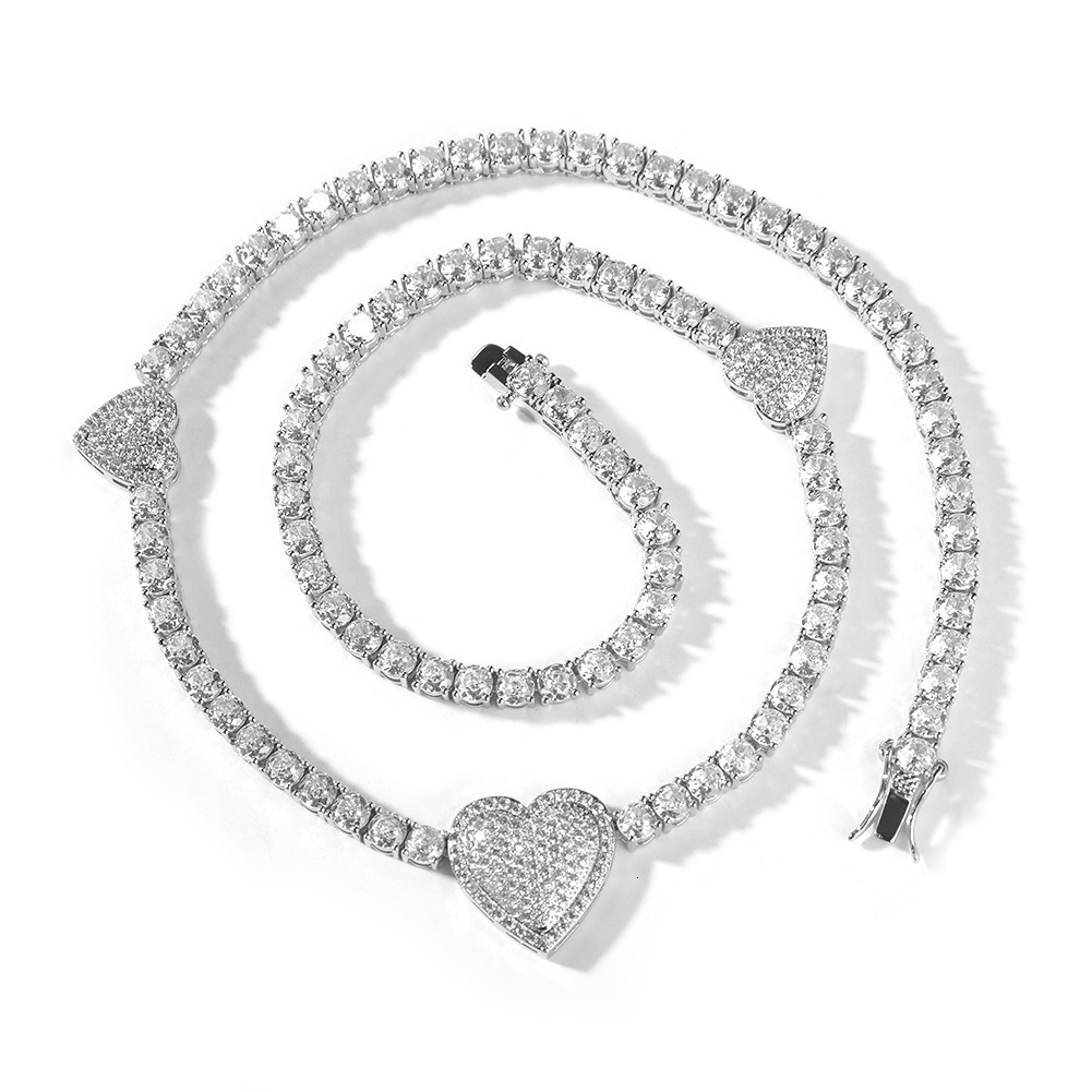 New copper inlaid zircon love tennis chain with niche design high-end feeling collarbone chain fashionable and simple accessories