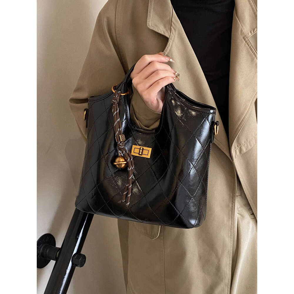 Women's Bags Advanced Ling Ge Bucket for Women 2024 New Versatile Fashion Commuter Handheld Crossbody Tote Bag
