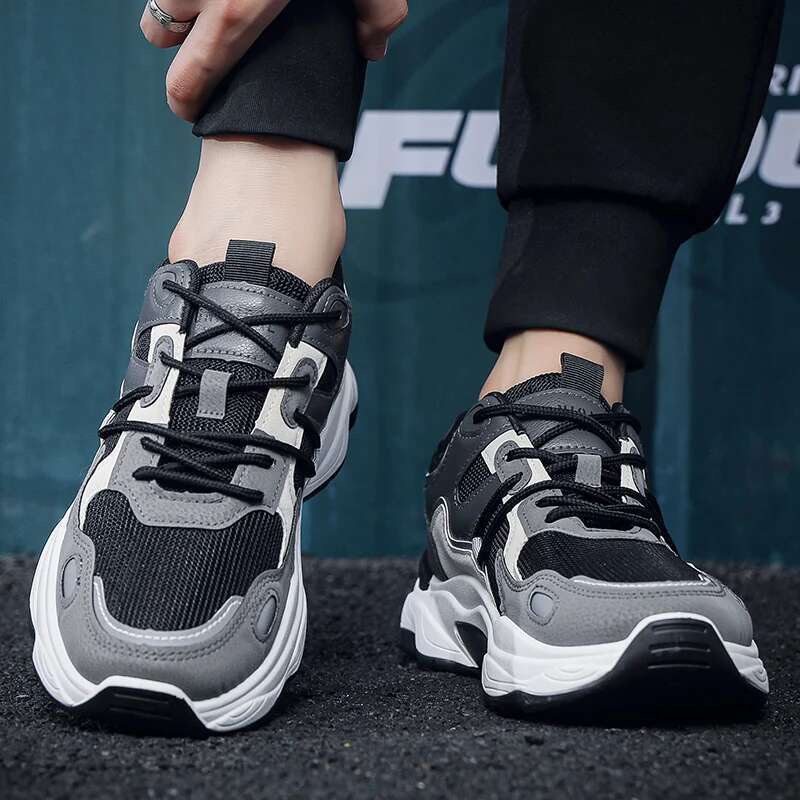 Men's fashion sports casual breathable four seasons soft soled comfortable outdoor running shoes student lace up sneakers