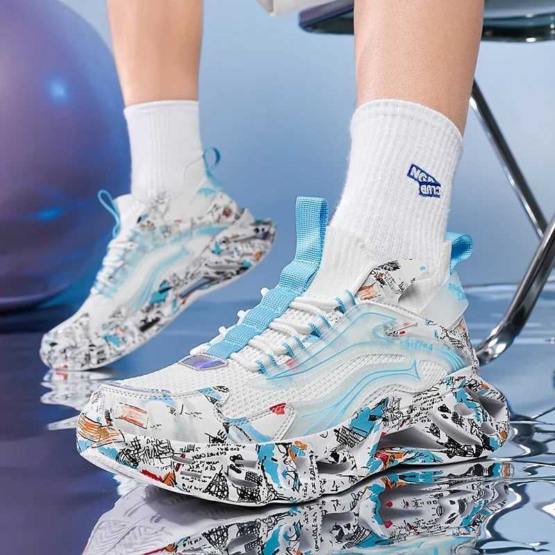 High Street Graffiti mens sports shoes Wen lightweight silver wing running shoes Cfy cushioned socks sports walking shoes M shoes Y250320