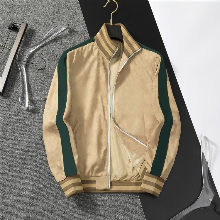 Designer mens jacket spring and autumn windrunner tee fashion hooded sports windbreaker casual zipper jackets clothing