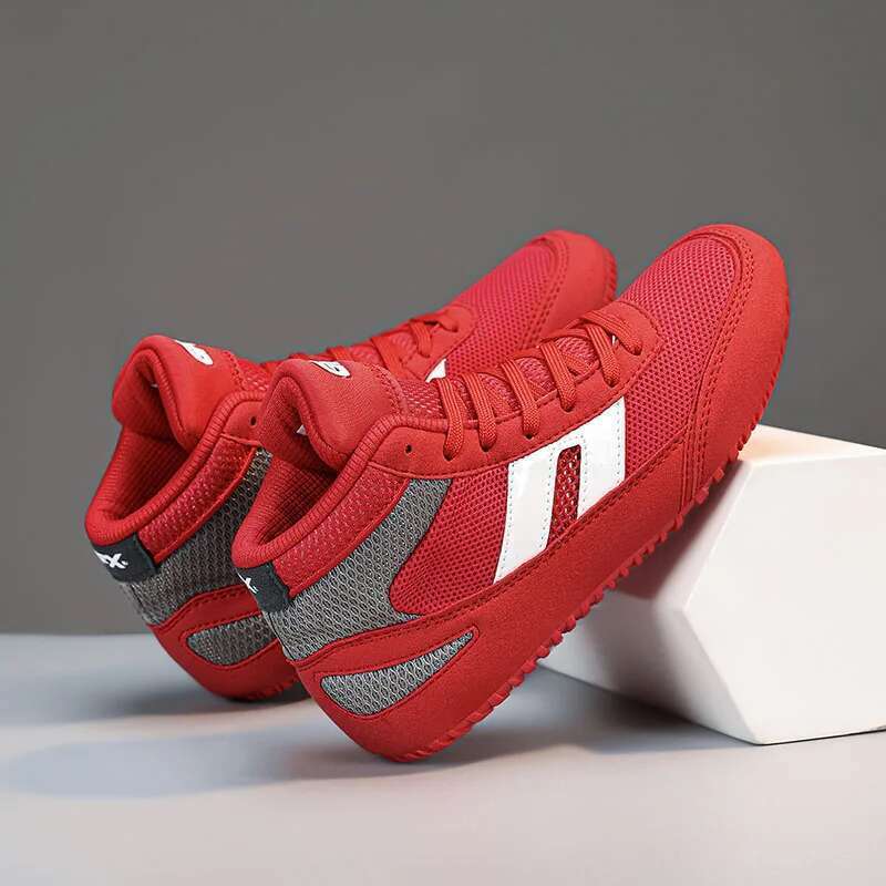 New Shoe Fighting Bo Wrestg Rubber Outsole Breathable Wear-resistant Shoes for Child Women Men Size 29-44