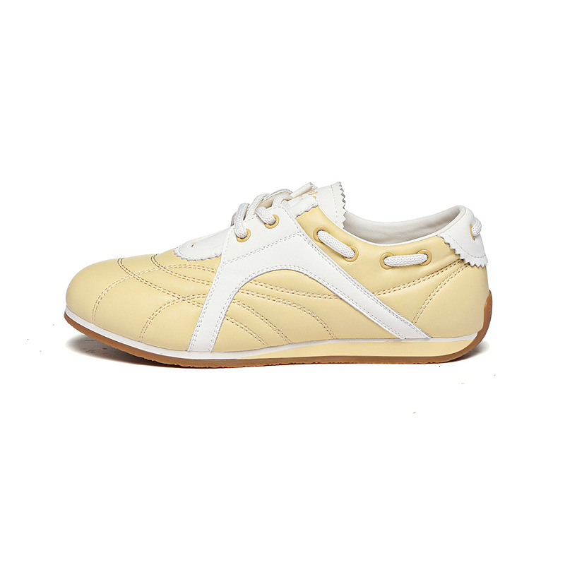 2025 New German Women's Spring Flat Soft Bottom Lightweight Designer Fashion Sports and Leisure White Multi functional Small Leather Shoes