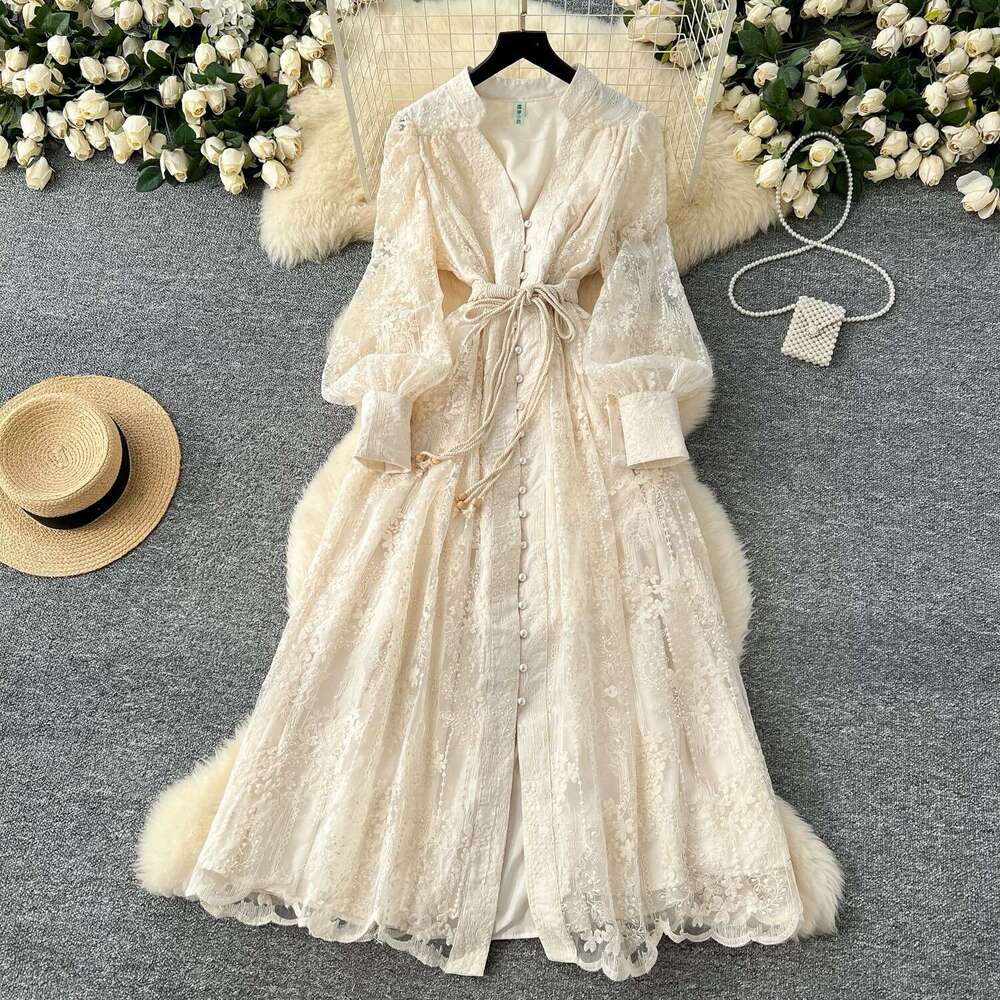 Dresses Whitedress June French High-end Dress 2025 Spring Waistband Heavy Embroidery V-neck Lantern Sleeves Single Breasted Long Skirt for Children
