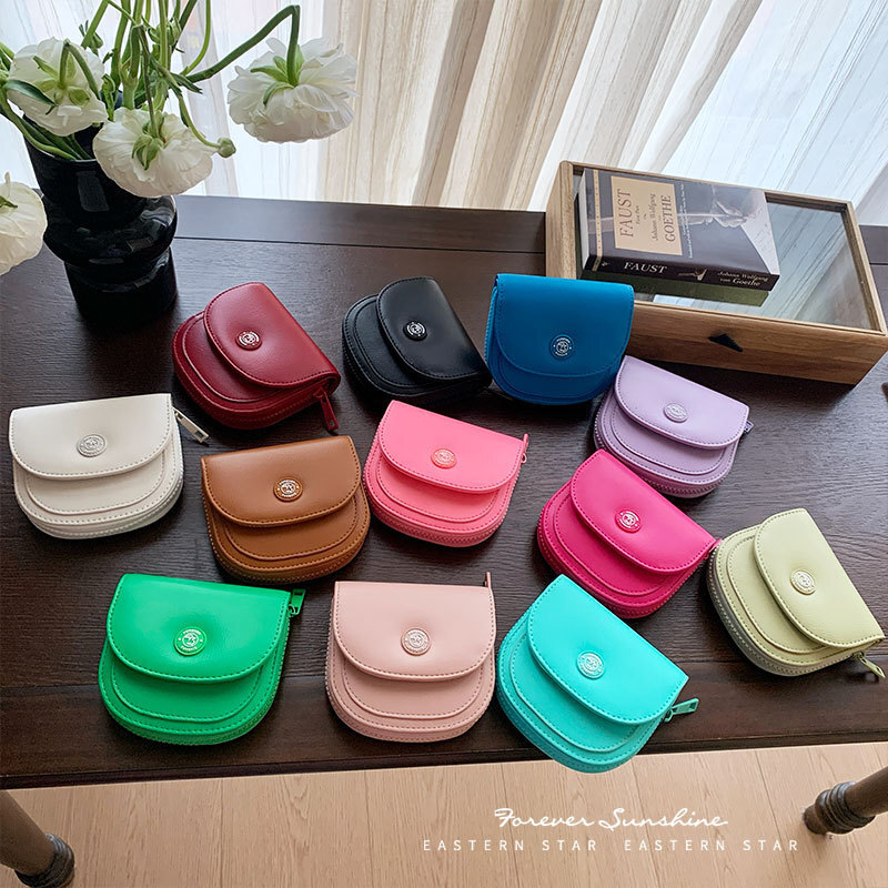 2025S Trend Designer Dopamine New Fashionable Women S With High End Feel Multi Slot Zero Wallet Two Fold Card Bag WALLET