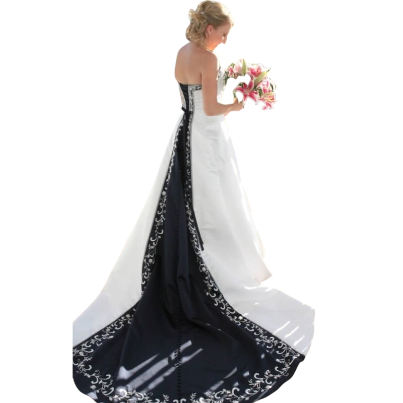 Classic Black And White A-Line Wedding Dresses Embroidery Strapless Satin Long Bridal Gowns Lace-Up Elegant Bride Dress Custom Made 2025