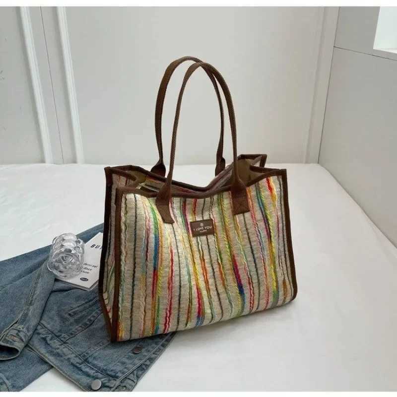 Large Capacity 2025 New Full Match Rainbow Strip Single Shoulder Hard Bottom Stereo Treasure Mom Handbag Y250320