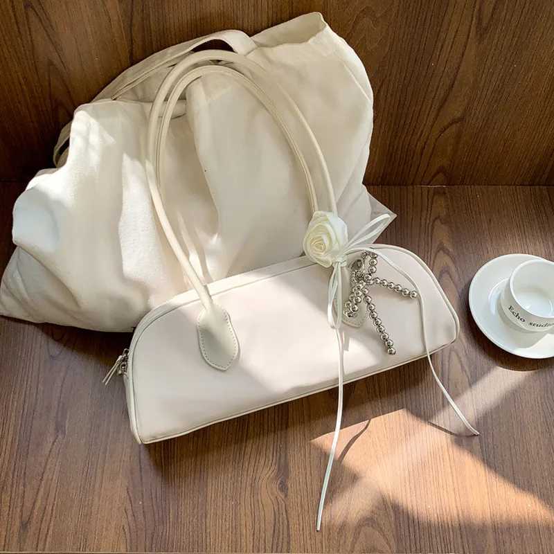 Korean handheld French bag for autumn and winter high-end feeling niche style shoulder bag for women nylon for women Y250319