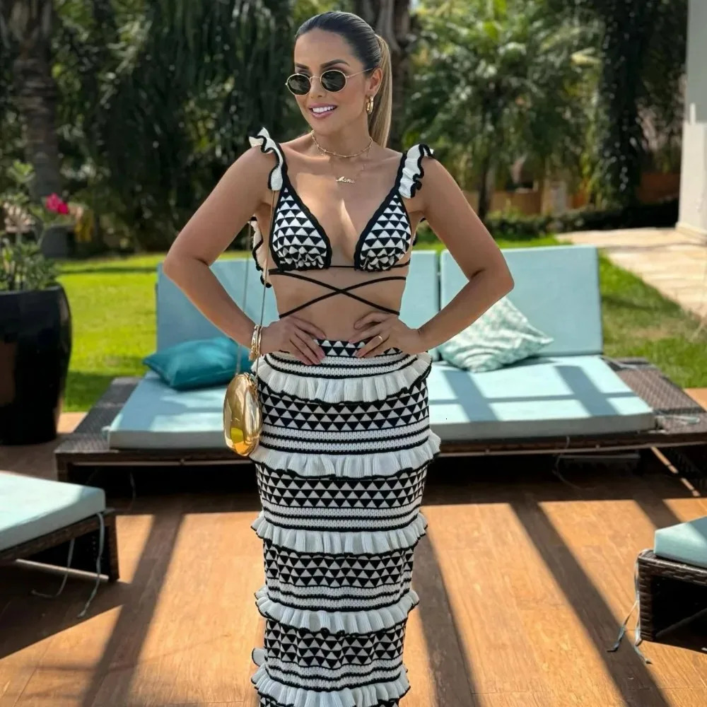 Ladies Striped Knitted Beach Skirt Sets Women Sexy Backless Slim Bohemian Outfits Ruffle Holiday Vacation 2 Piece Set Female 250320