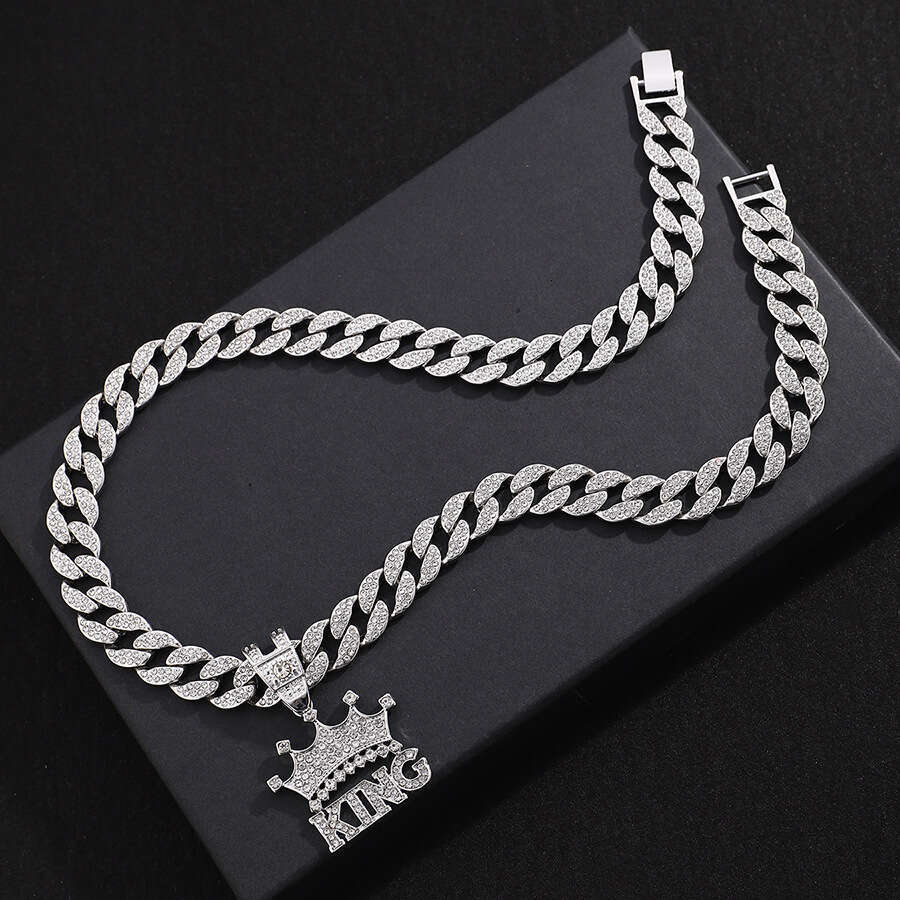 Hip hop with full dia letters, crown, KING zinc pendant, trendy cool alloy necklace accessories, men's