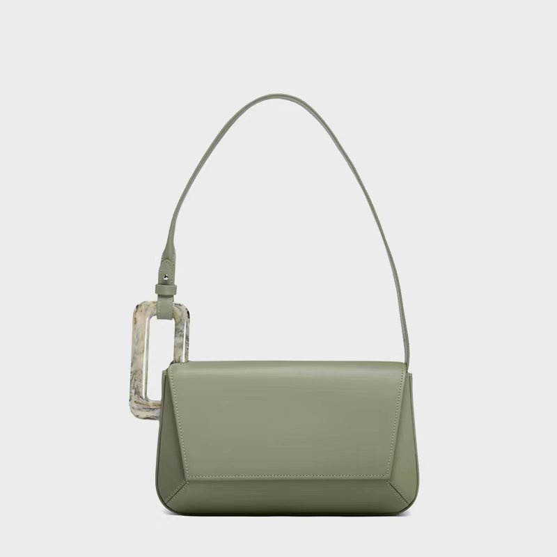 Trendsetting Multicolored Women's Crossbody Bag Modern and Fashionable Carryall