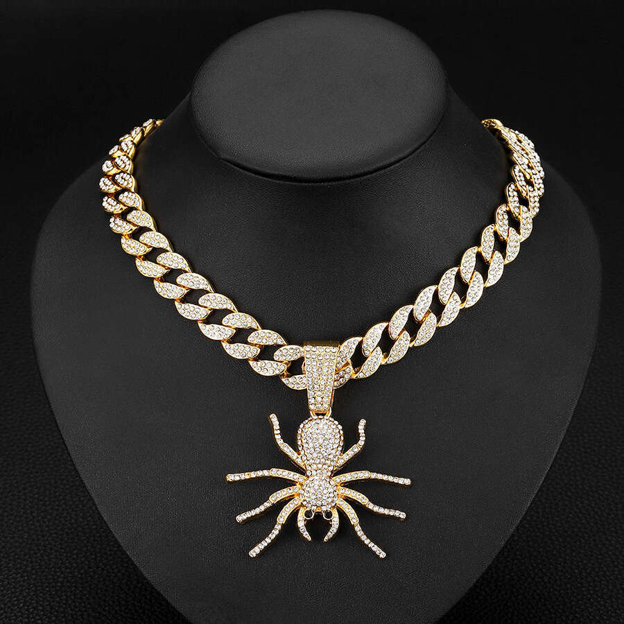 Hip hop buckle with dia inlay, thick Cuban chain spider pendant, personalized trendy hiphop men's insect necklace