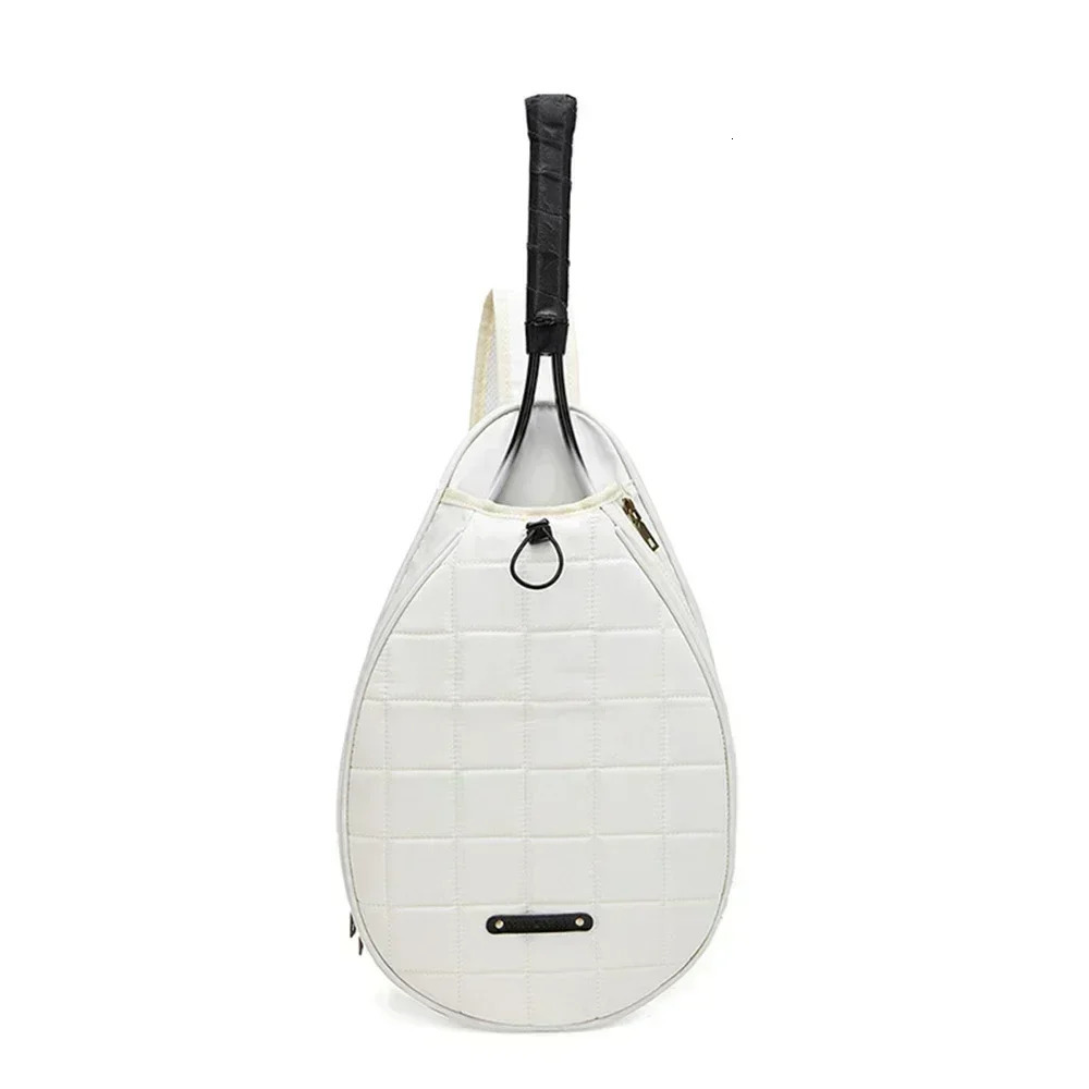 Lightweight Tennis Crossbody Bag Badminton Racket Bag Menwomen Waterproof Suitable for Tennis Badminton with Bottle Cage 250320