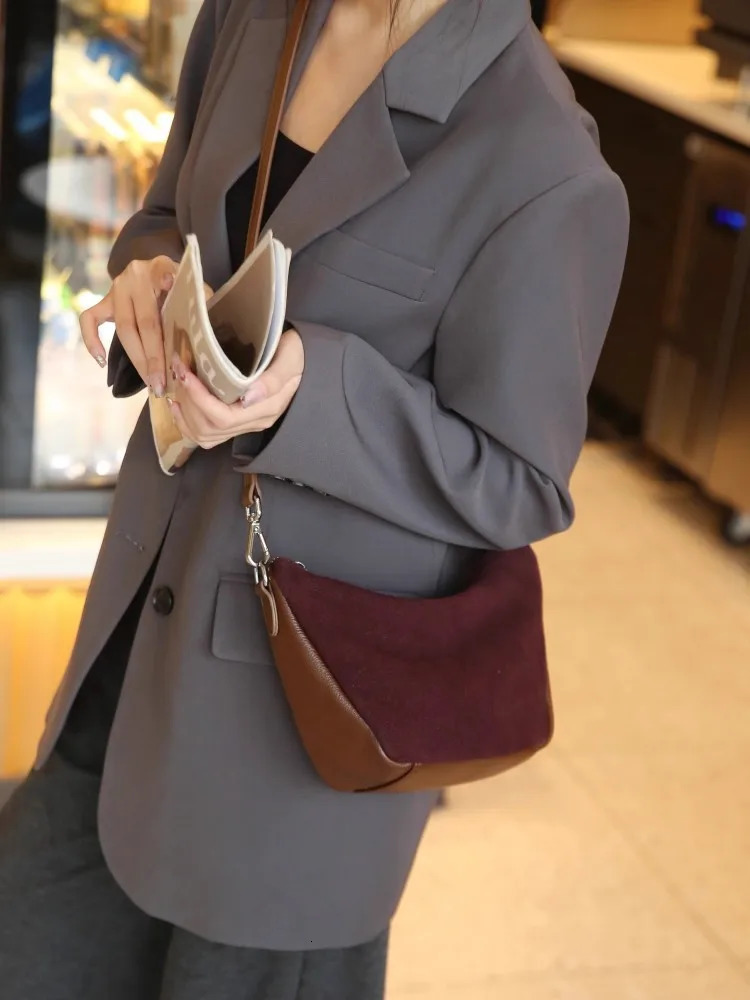Genuine leather womens fashion classic shoulder cross zipper soft shell suede half moon bag splicing armpit 250320