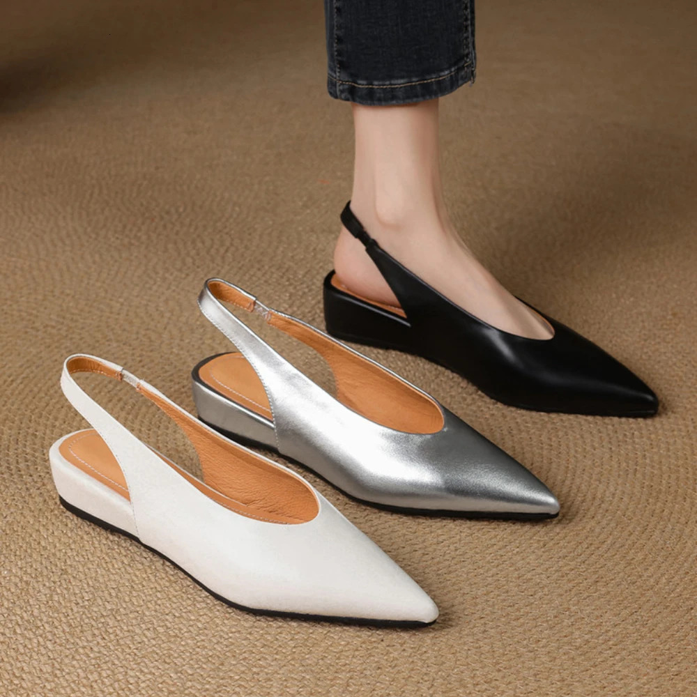 Summer flat toe half slider suitable for women fashionable jackets vacation beach shoes and professional womens sandals work 250321BJ