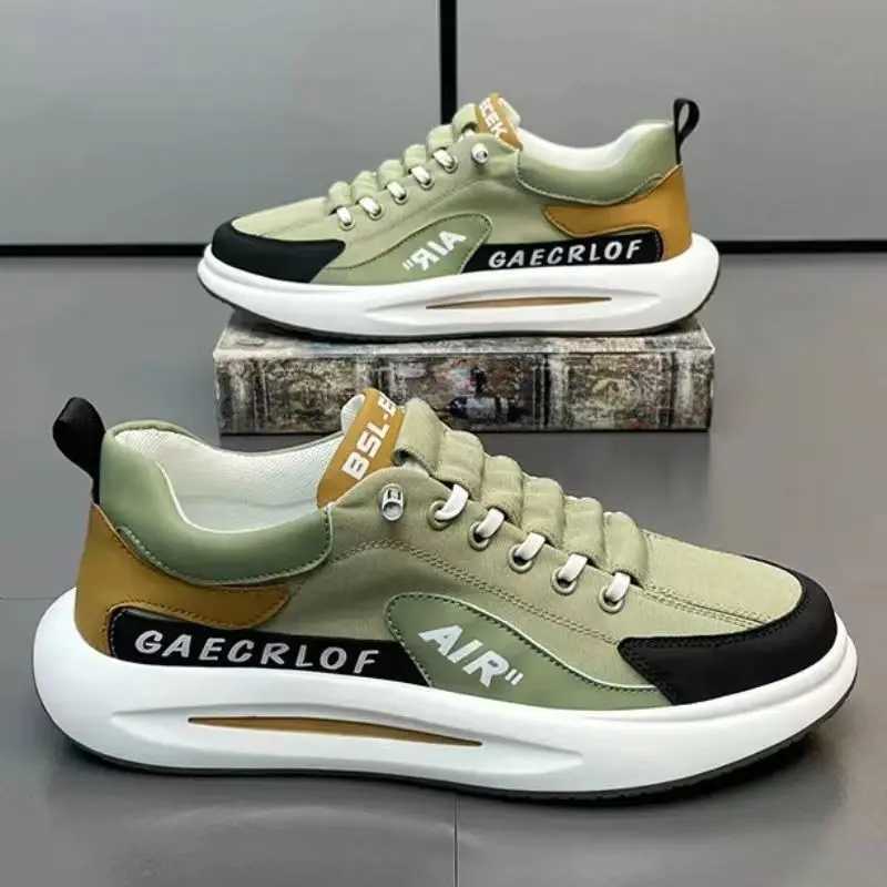 Fashion High Quality Mens Sneakers Slip-on Shoes Outdoor Running Shoes New Casual Sneakers Trendy Mens Vcani Shoes Y250320