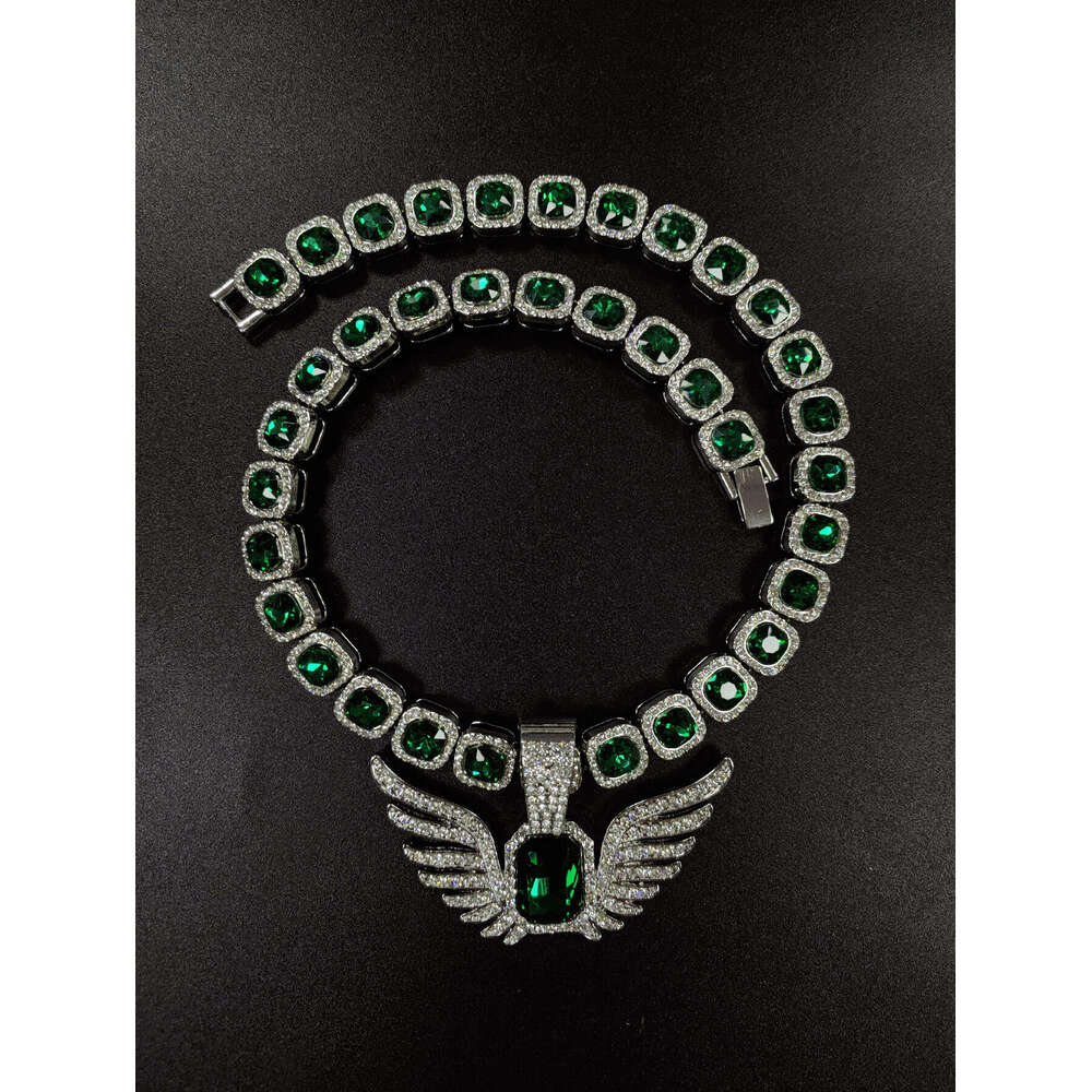 Light niche men and women fashion angel ins wing pendant emerald hip-hop rock sugar Cuban chain