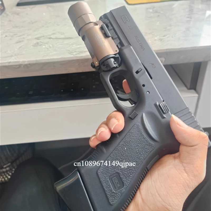 Tactical Surefir Style X300U X300 Ultra X300U-A Hand Gunner Flashlight Airgun Helmet Light Weapon Flashlight Flash 800 Lumens X250321