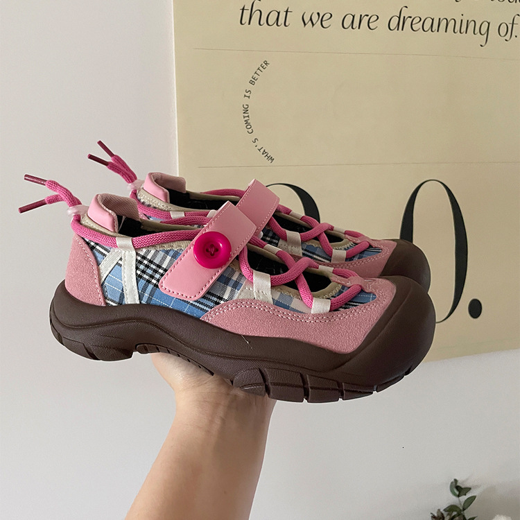 2025 New Ugly Cute Big Head Multi functional Thick Bottom Women's Sports Autumn Student Network Celebrity High end Feeling Designer Fashion Board