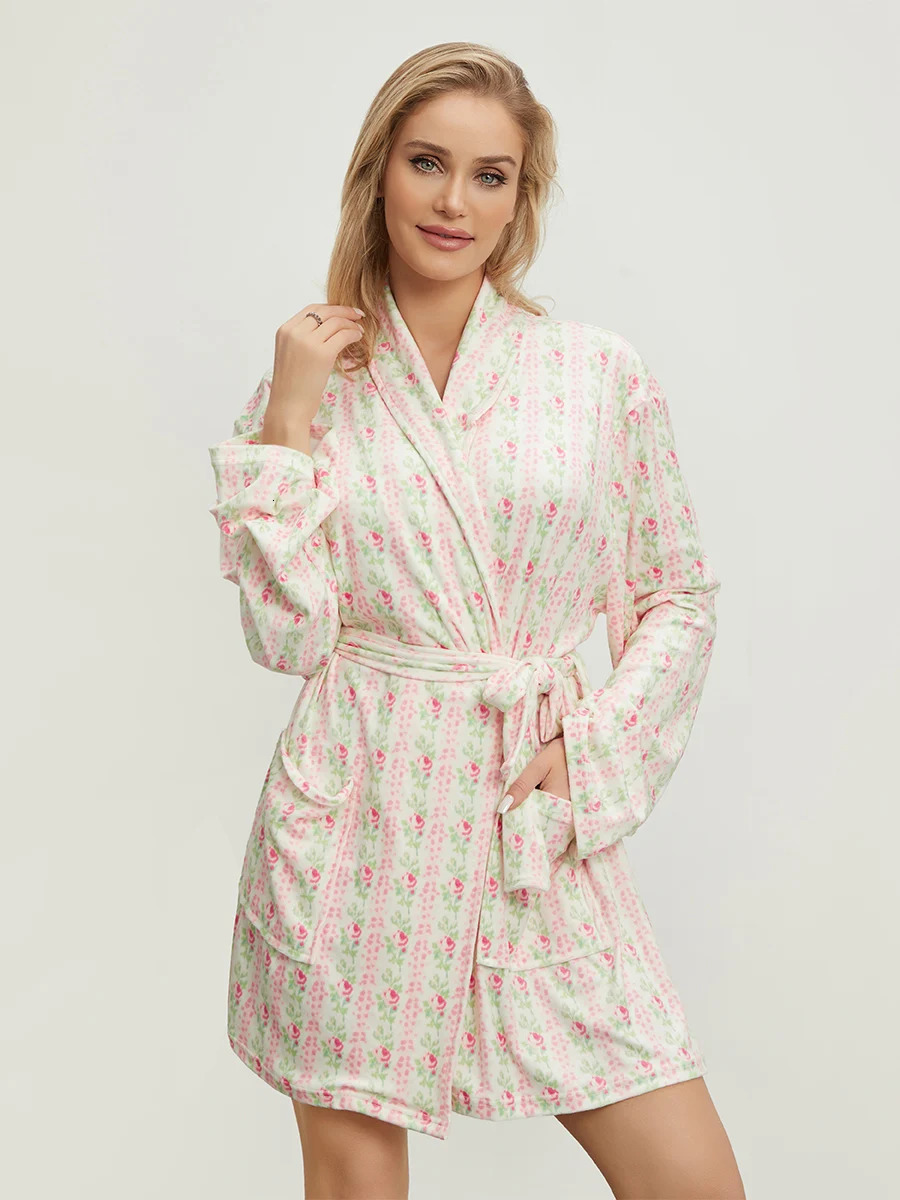 Womens elegant printed long sleeved waistband robe with a lapel and convenient pockets suitable for spring autumn nights 250320