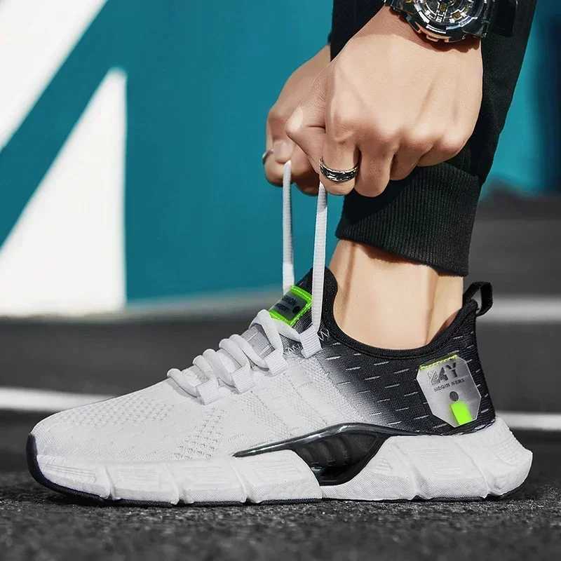 Mens running shoes sports anti slip walking clothes wear-resistant jogging shoes outdoor lightweight soft mens casual shoes Y250320