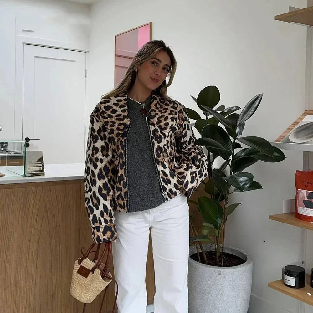 Casual Leopard Print Womens Jacket Fashion Retro Lapel Zip Up Street Jacket 250320