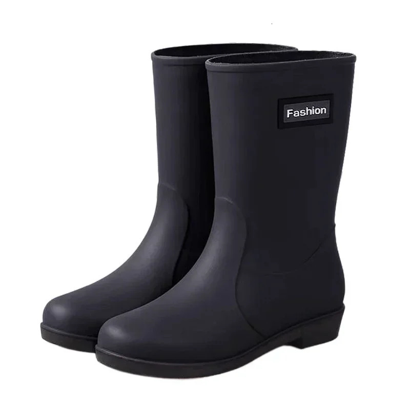 Rain boots womens four seasons fashion outdoor mid-tube waterproof non-slip rubber shoes fashion rain boots with cotton cover 250317