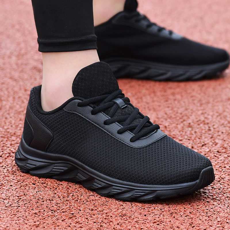 Black sneakers for mens running breathable sports lightweight mens tennis shoes Y250320