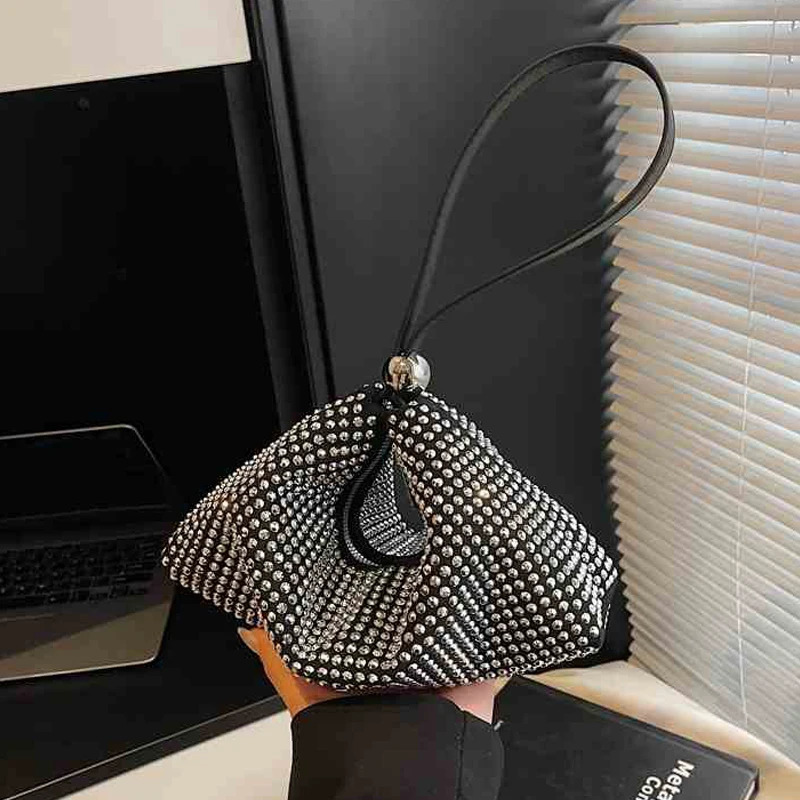 Clutch Banquet Bag for Women Summer New Luxury Shiny Diamond One Shoulder Underarm Bags Temperament Personality Party Handbags R250321