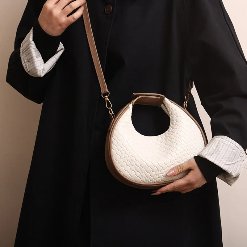 PU Leather Shoulder Bag Fashion Solid Color Lattice Crossbody Small Ladies Trend Handbags 250317