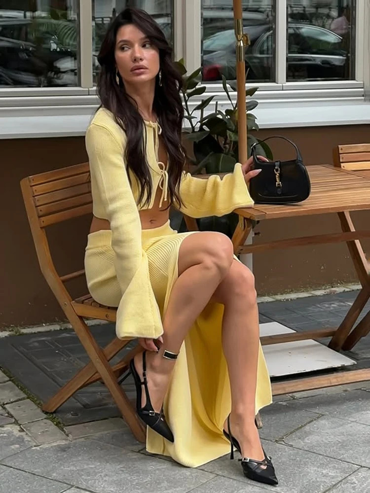 Taruxy Fashion Knitted Open Skirt Tight Clothes Womens Tight Clothes Full Sleeve Top Long Sleeve Summer Womens Elegant Dress Set 250320