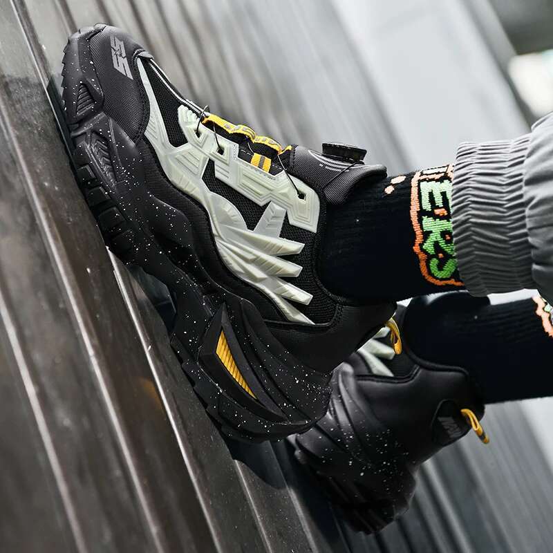 2025 Sneakers Male casual Men tennis shoes Trainer Race Breathable fashion loafers running Shoes