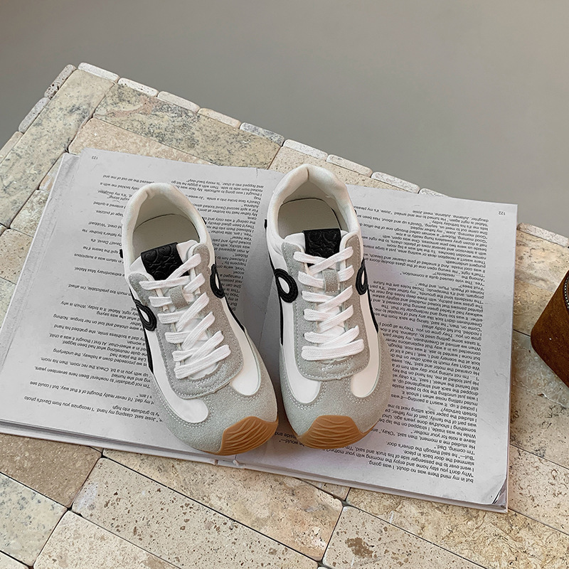 2025 New Early Spring German Women's Soft Bottom Training Color blocked Designer Fashion White Sports and Leisure Shoes