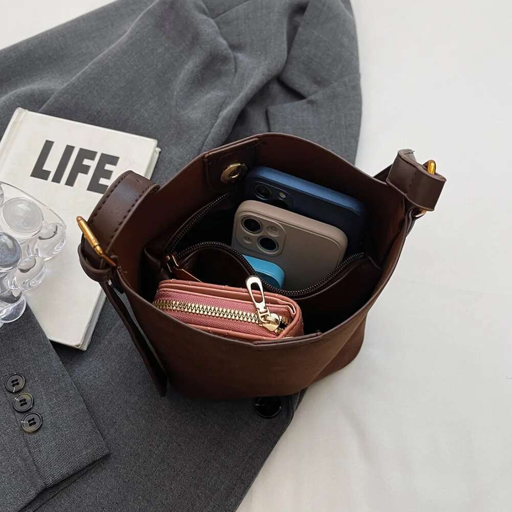 Women Retro Niche Design Casual Fashion Vintage Crossbody Satchel Faux Suede Shoulder Bag