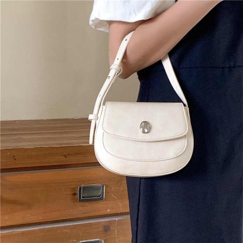 Simple Niche Style Solid Colored Shoulder Bag Classic Retro Design Messenger Bag