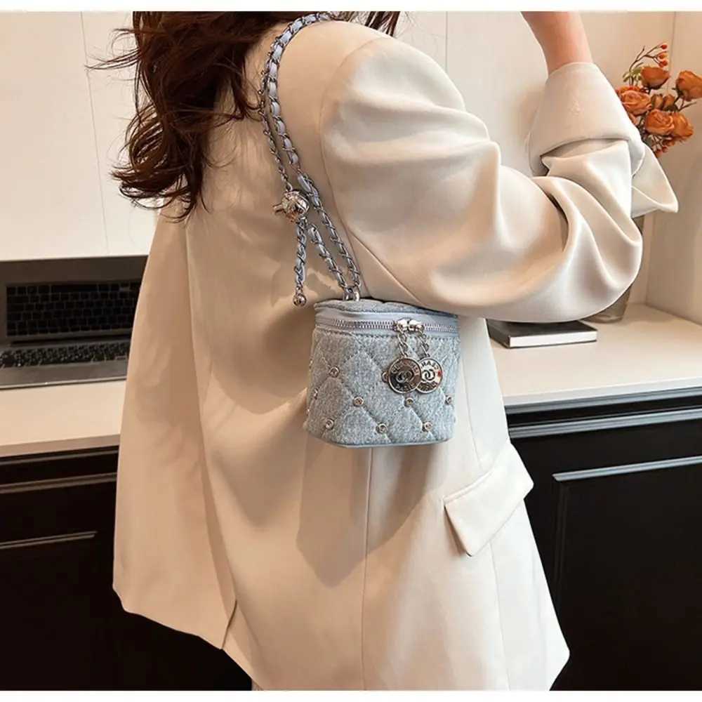 Foldable chain cross shaped bag denim bucket bag flat bottom bagT250321