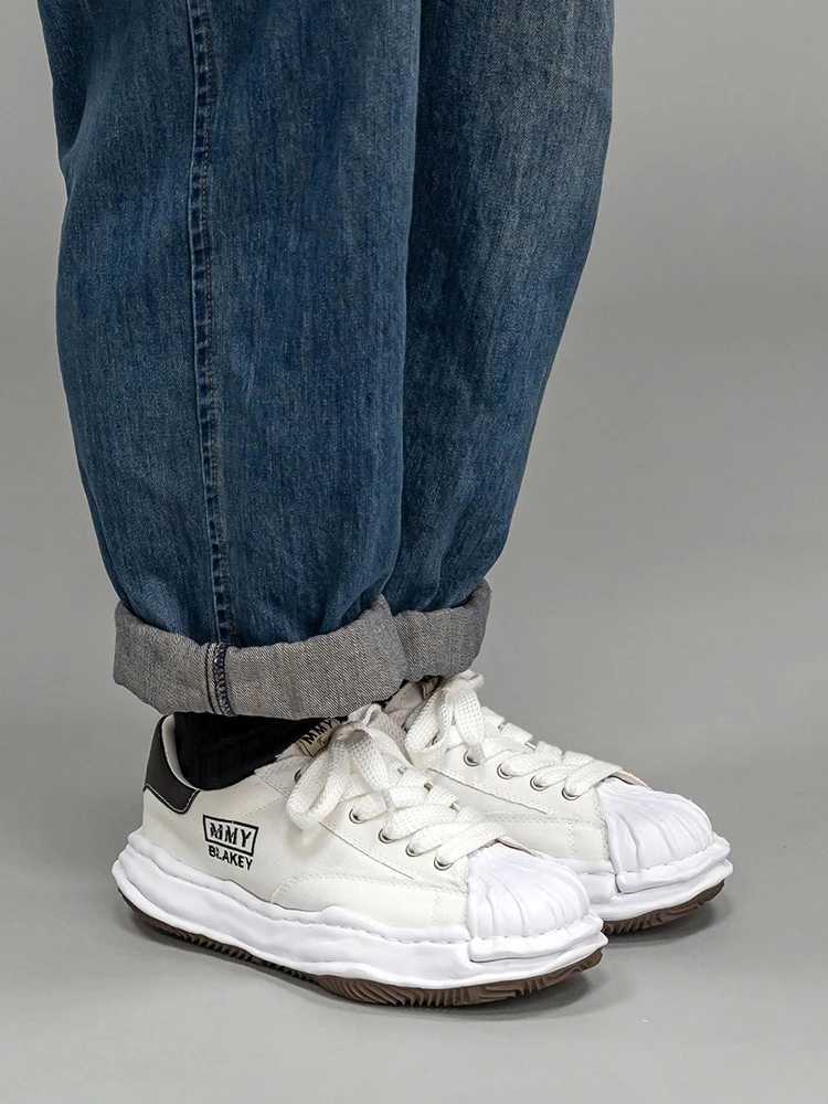 Increase the height of the shell for canvas shoes board shoes and casual sports shoes Y250320