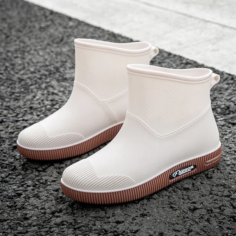 Rain Boots Womens Non-Slip Waterproof Shoes Outdoor Wear-Resistant Rubber Shoes Kitchen Work Waterproof Boots Short Tube 250317