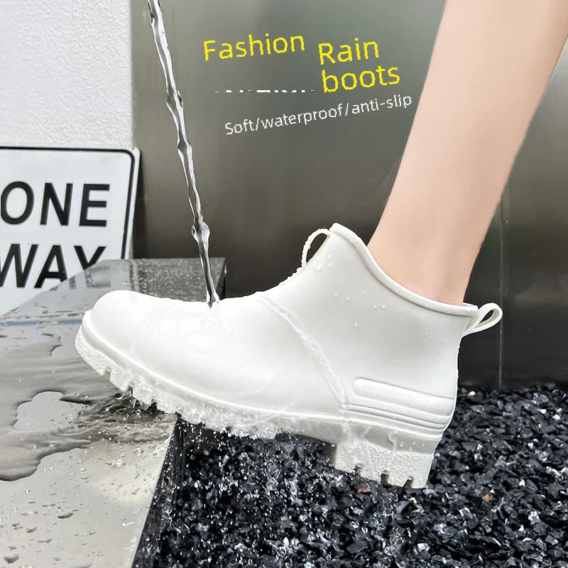 Fashionable Low-top Thick-soled Non-slip Womens Rain Boots Arrival Cross-border Cheerleader Short Boots For Outerwear 250317
