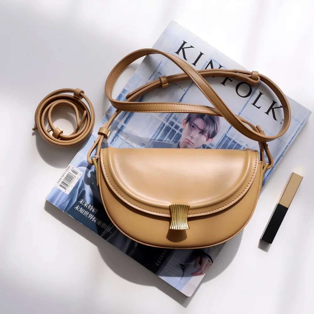 Genuine Leather Half Moon Saddle High Quality Shoulder Bags For Women 2023 Small Messenger Bag Apricot Bolsa Feminina