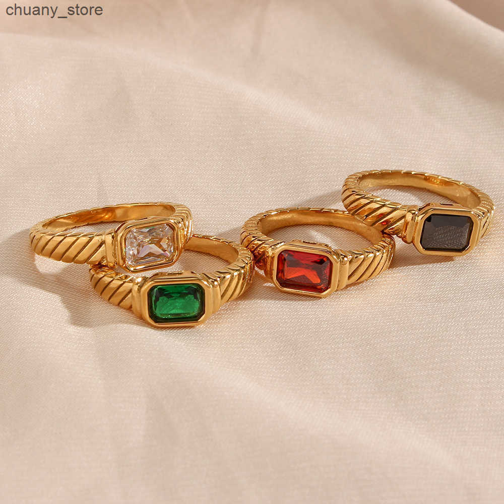 Solitaire Ring Band Rings 2021 New Thin Ring Band Texture Engraved Small Square 3A Cubic Zirconia Stone Ring Blk White Green Red Gemstone Ring z250321