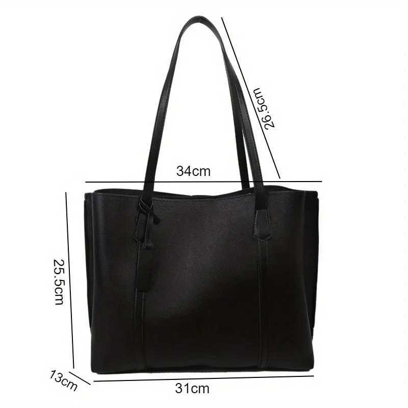 Trend Retro Solid Color PU Leather Underwear Bag Simple Womens Large Capacity Shopping Bag Travel Elegant Unisex Style Y250319