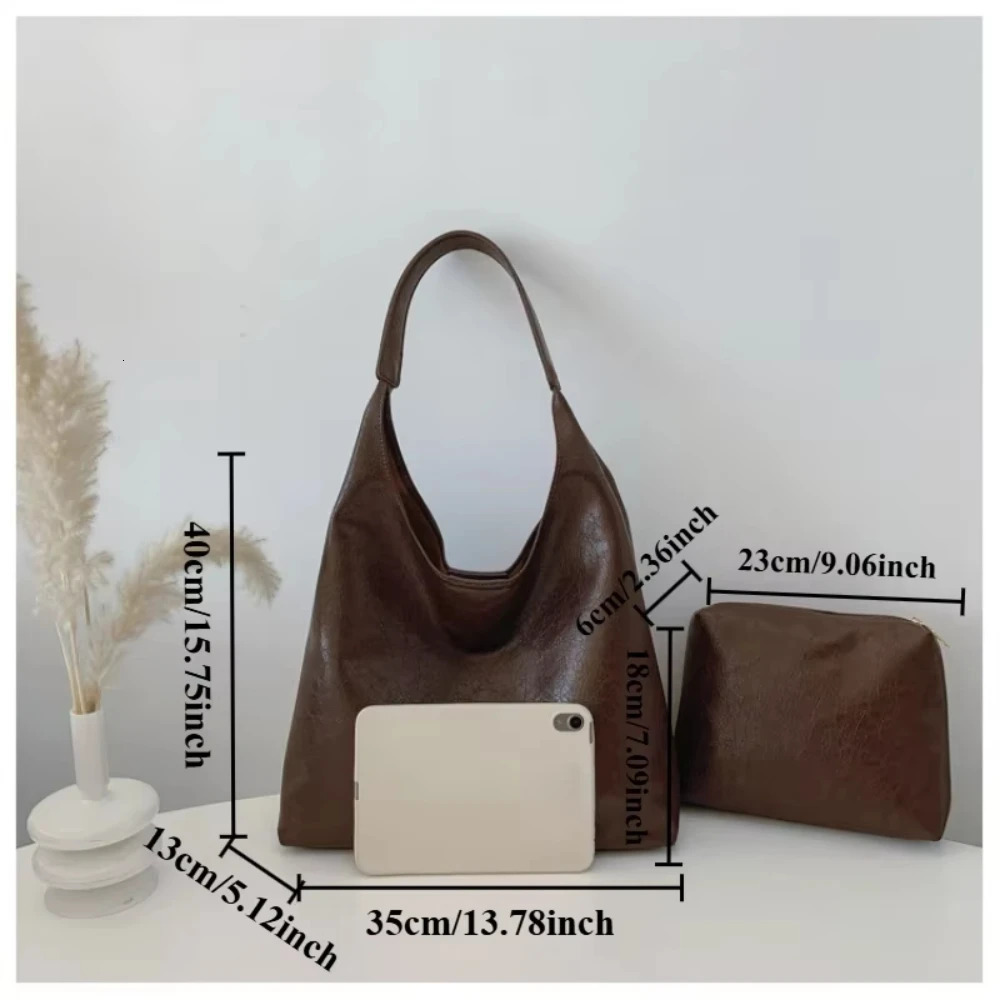 Retro highend soft surface handheld handbag for women in spring and summer large capacity multifunctional 250320