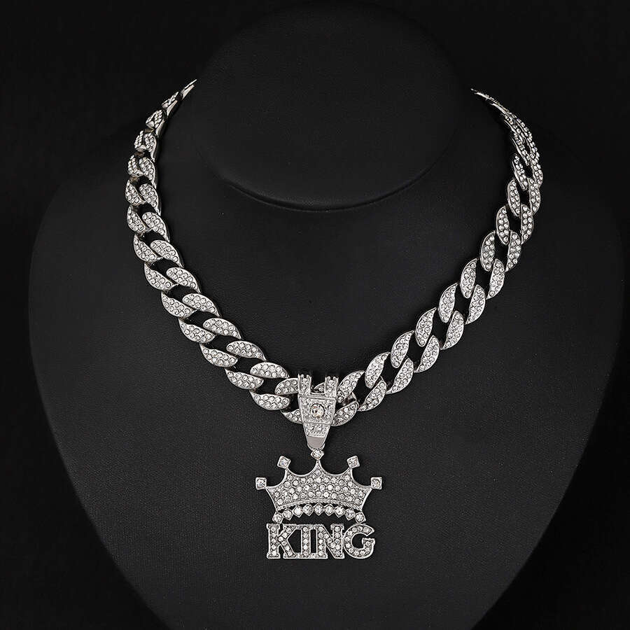 Hip hop with full dia letters, crown, KING zinc pendant, trendy cool alloy necklace accessories, men's