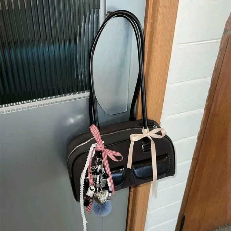 2024 New Womens Fashion Retro Leisure PU Leather Axle Bag Minimum Order Quantity Large Capacity Shoulder Bag Y250320