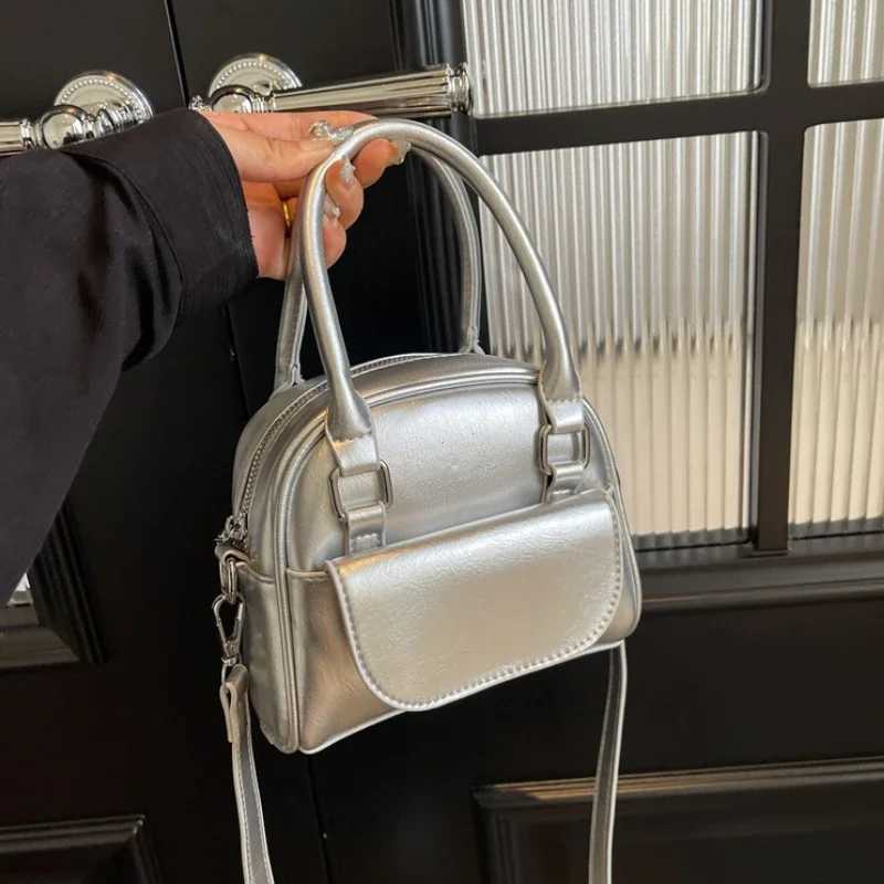 Red solid PU leather shoulder lower arm bag womens fashion handbag casual wallet and handbag womens commuting horizontal bag Y250320
