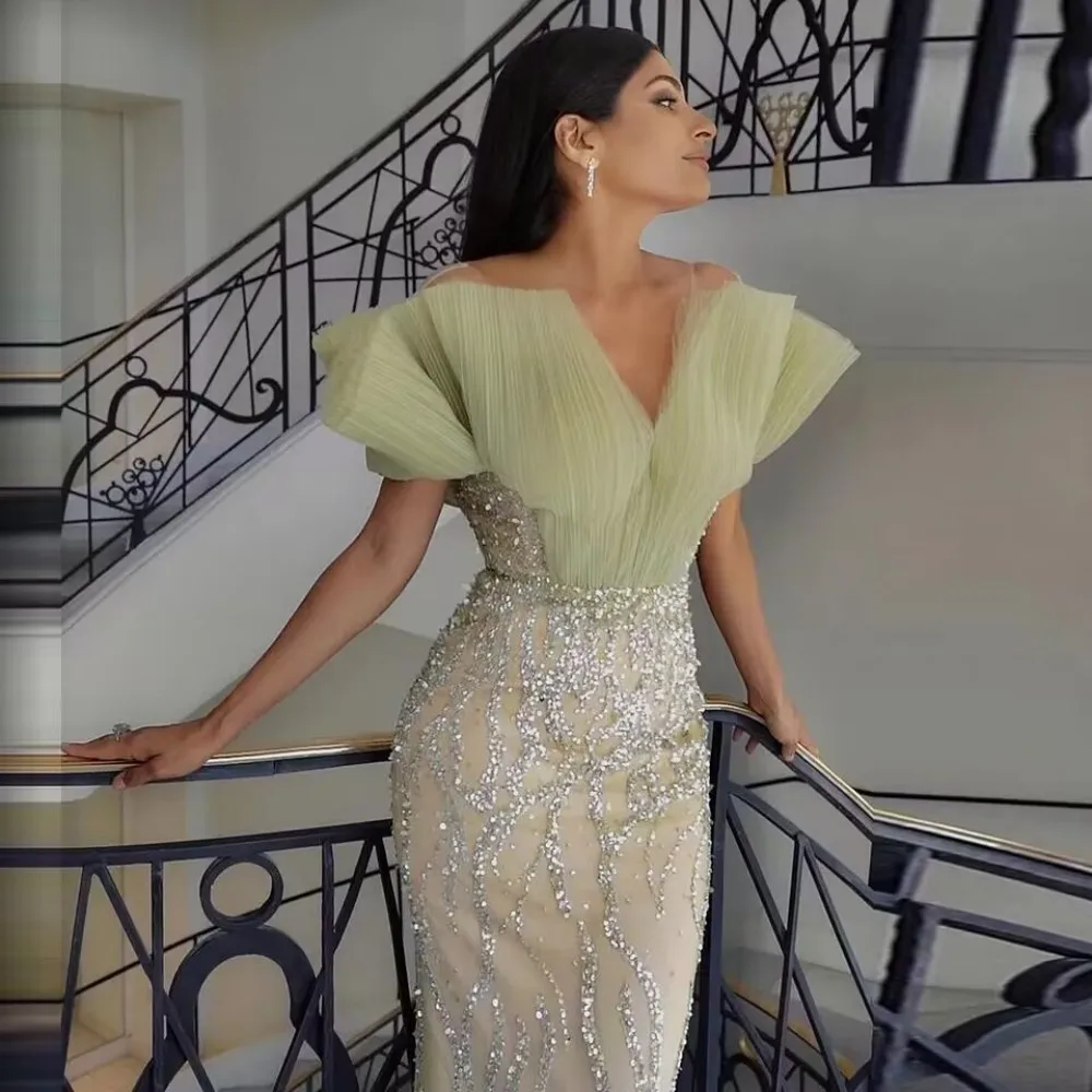 Fashion Evening Dresses For Women Off Shoulder Sleeveless Gown Sequins Ruffles Sweep Train Party Customized Dress