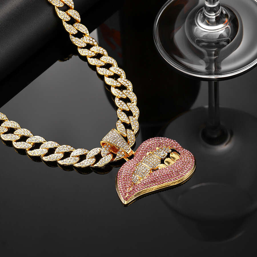 Colorful Dia Sexy Lip Biting Hip Hop Personalized Creative Pendant hip hop Cuban Chain Necklace