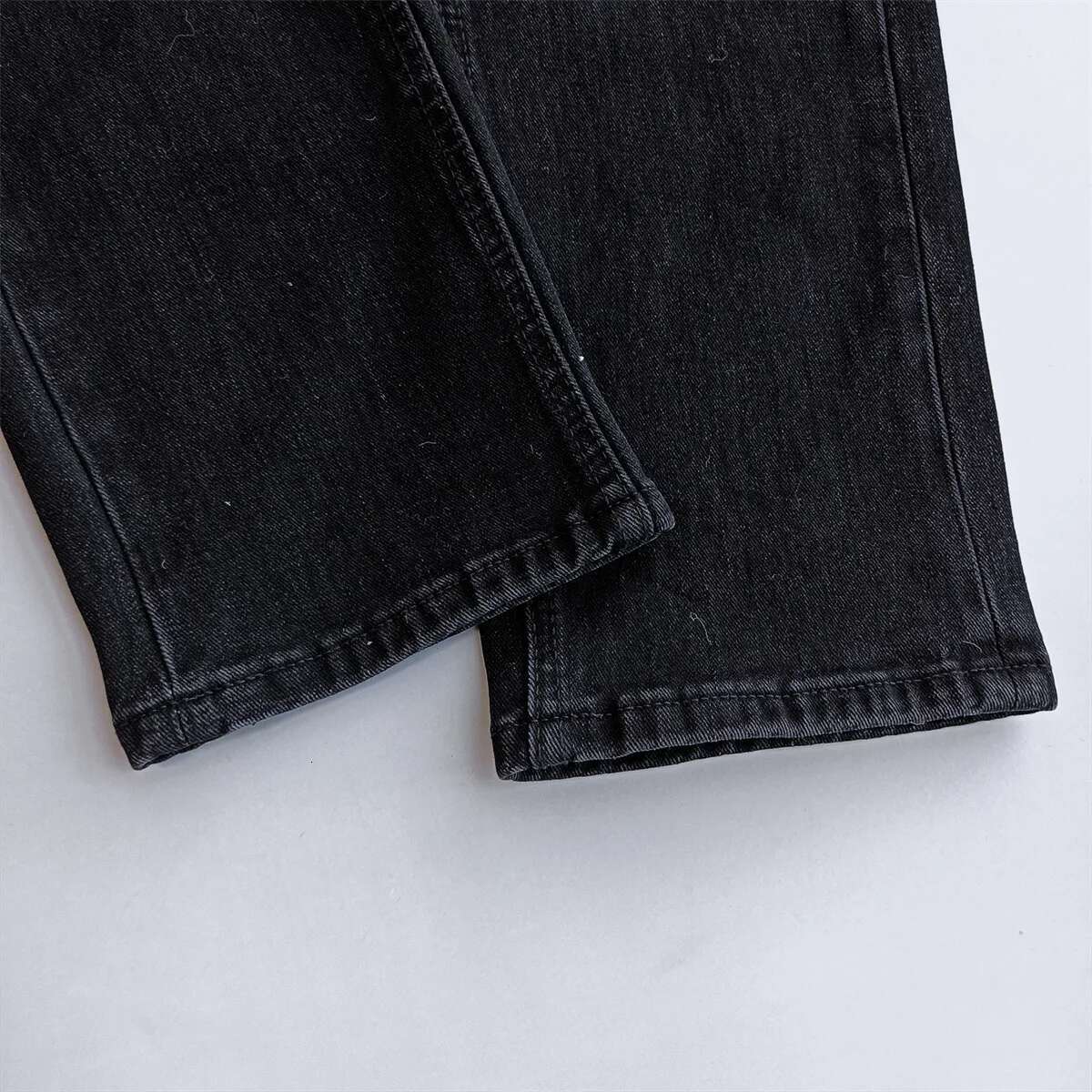 Designer Jeans 2025 Spring/summer New Men's High Street Retro Washed Black Letter Printed Trendy Daily Casual Low Waist Elastic Tight Jeans Brand